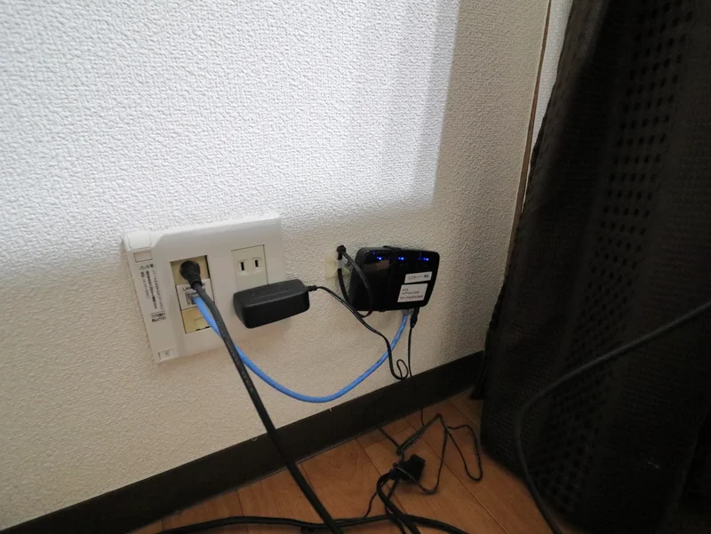 室内無料wi-fiルーター