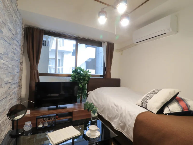 あると嬉しい備品類もそろった満足度の高いお部屋！　リネン類の取り揃えも豊富にございます。