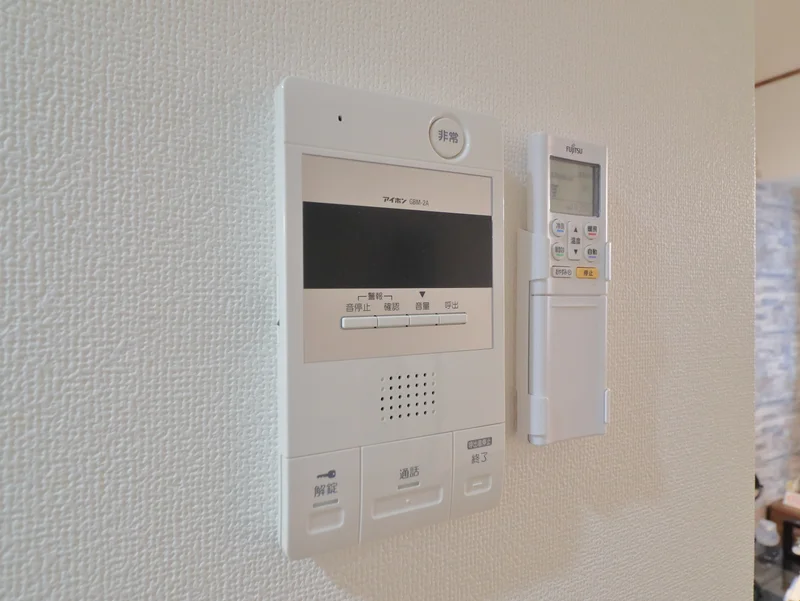 モニターホン　誰が訪ねてきたか一目瞭然でわかるので安全面もバッチリです。