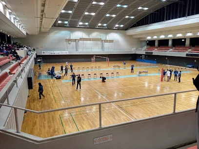 マエダハウジング東区スポーツセンターまで車で６分