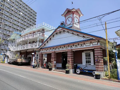 福山自動車時計博物館まで車で１４分