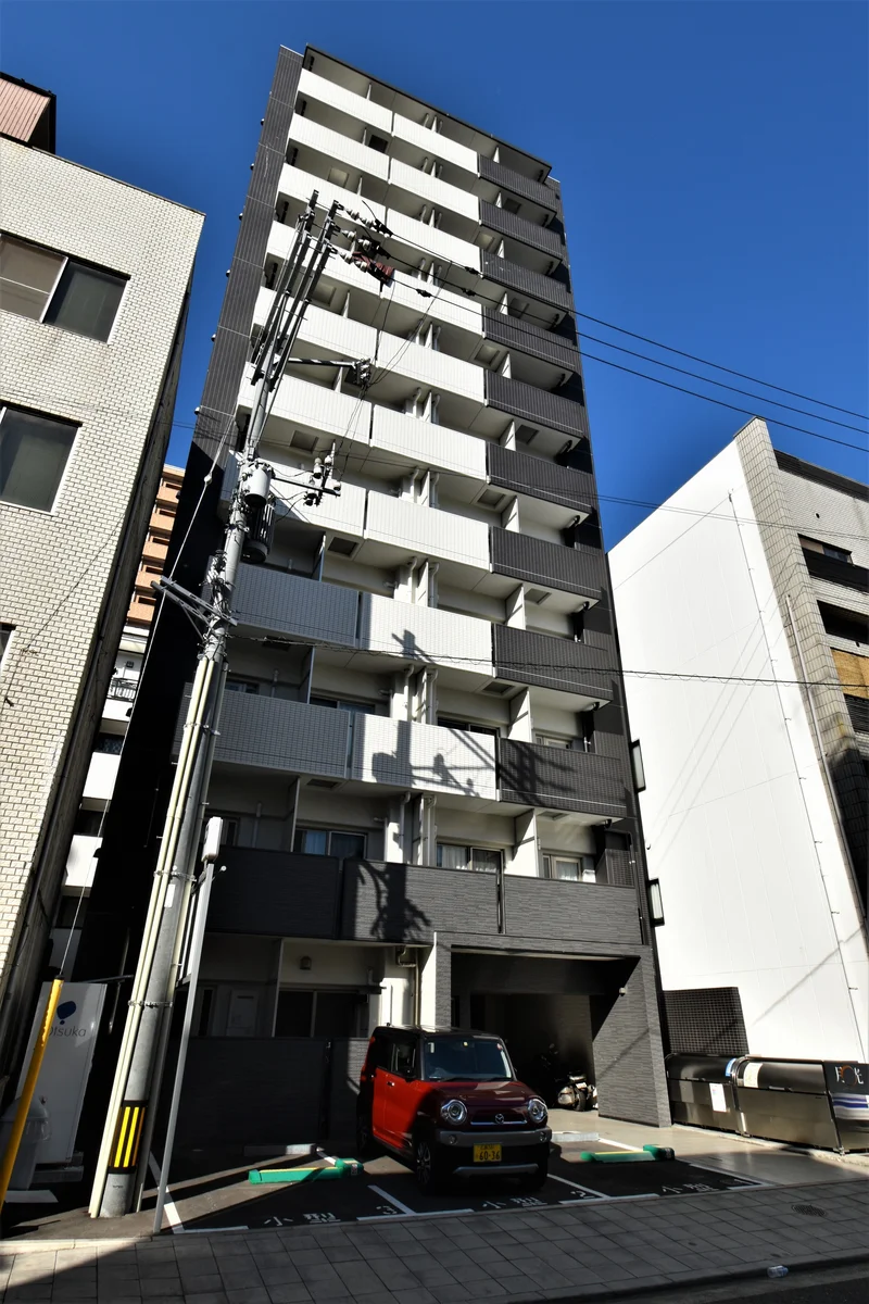 外観(^^♪周辺にはコンビニや銀行、飲食店など生活していく上で便利なお店がたくさんございます！