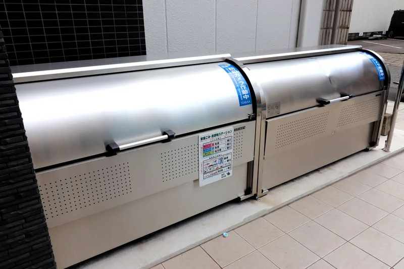 ゴミ収集場所は敷地内にございますので非常に便利！