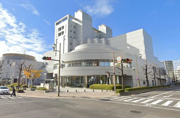 広島文化学園HBGホール　徒歩7分