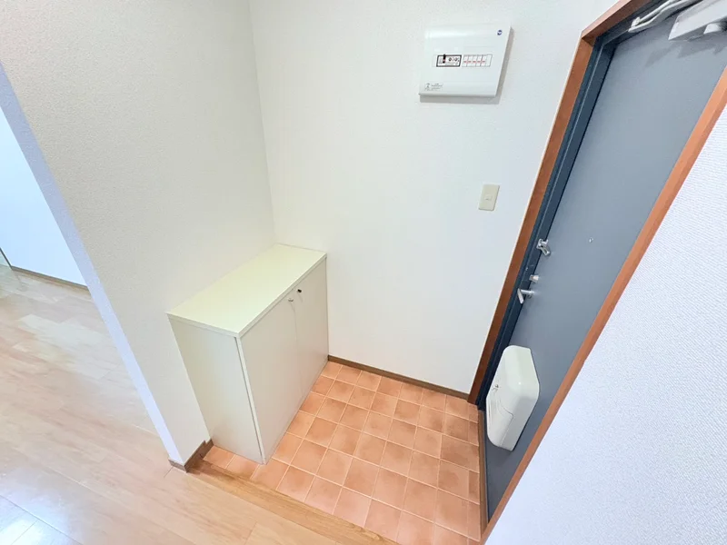 玄関は広く、閉塞感はありません♪