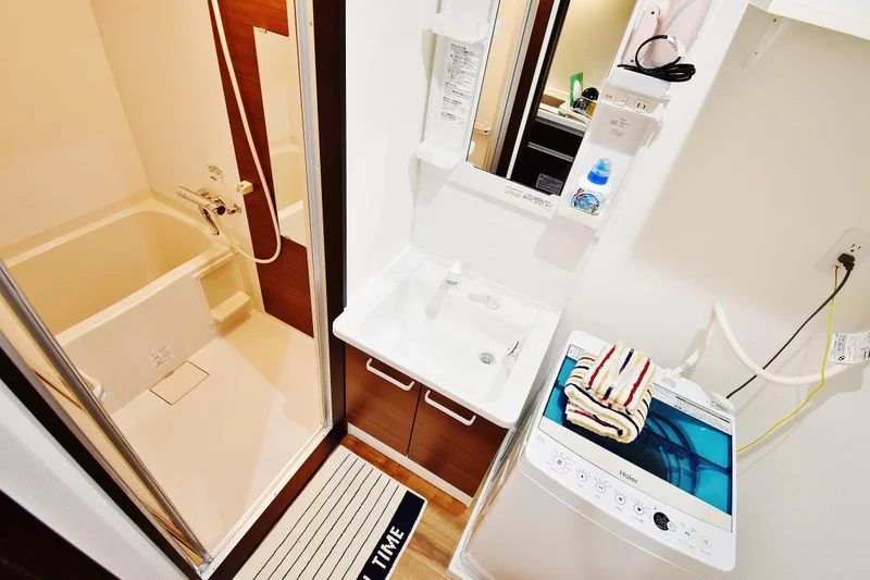 独立洗面台もご用意しております♪タオルや歯ブラシのご用意もございますのでご利用ください！
