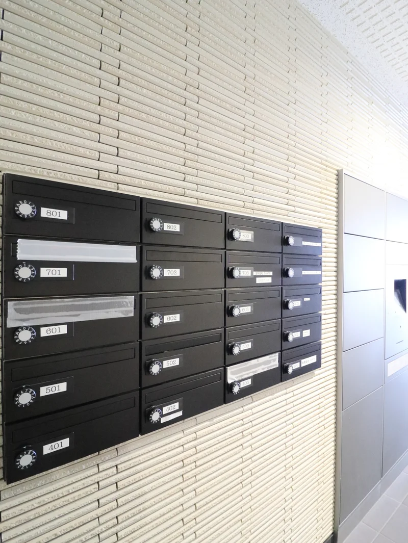 集合ポスト　ダイヤルロック式　郵便物の受け取りも可能です。