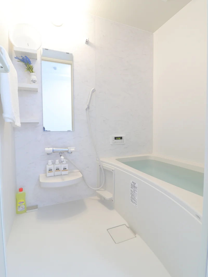 お風呂もハイグレード物件ならではの大き目バスタブです♪