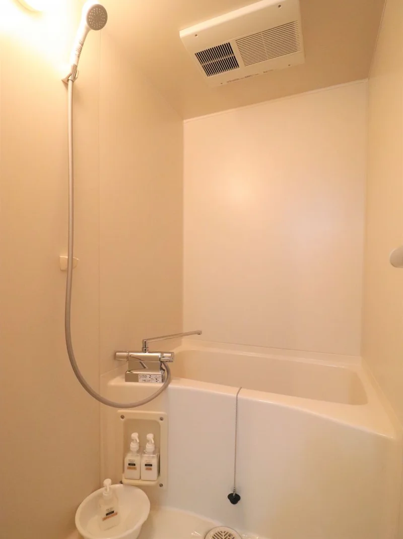 バス・トイレ別が人気です♪バスタブに浸かる派の方もシャワー派の方にもおすすめです(^^)