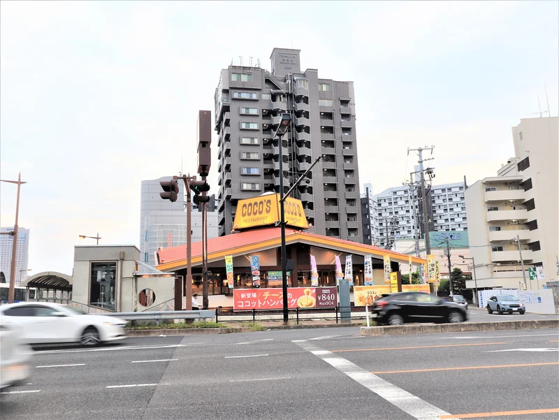 ココス 白島店まで車で６分
