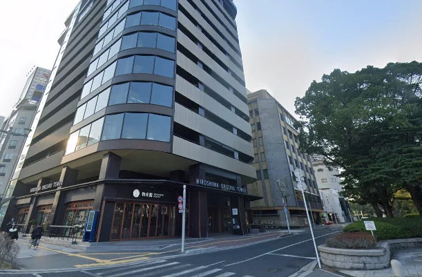 おりづるタワー　徒歩14分