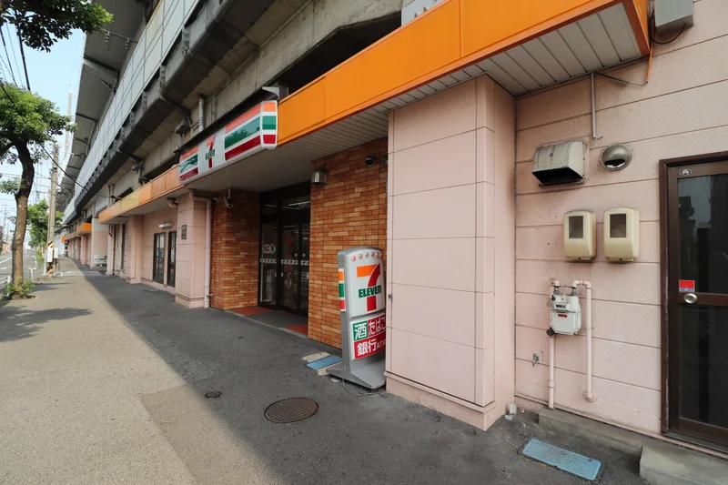 セブンイレブン