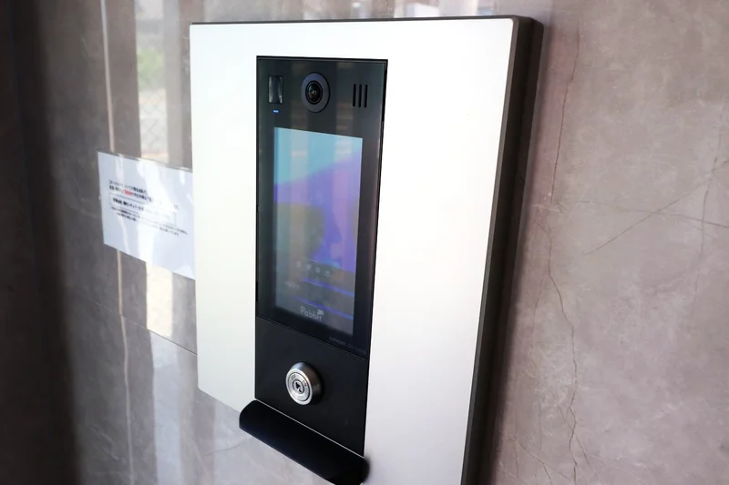 オートロック付