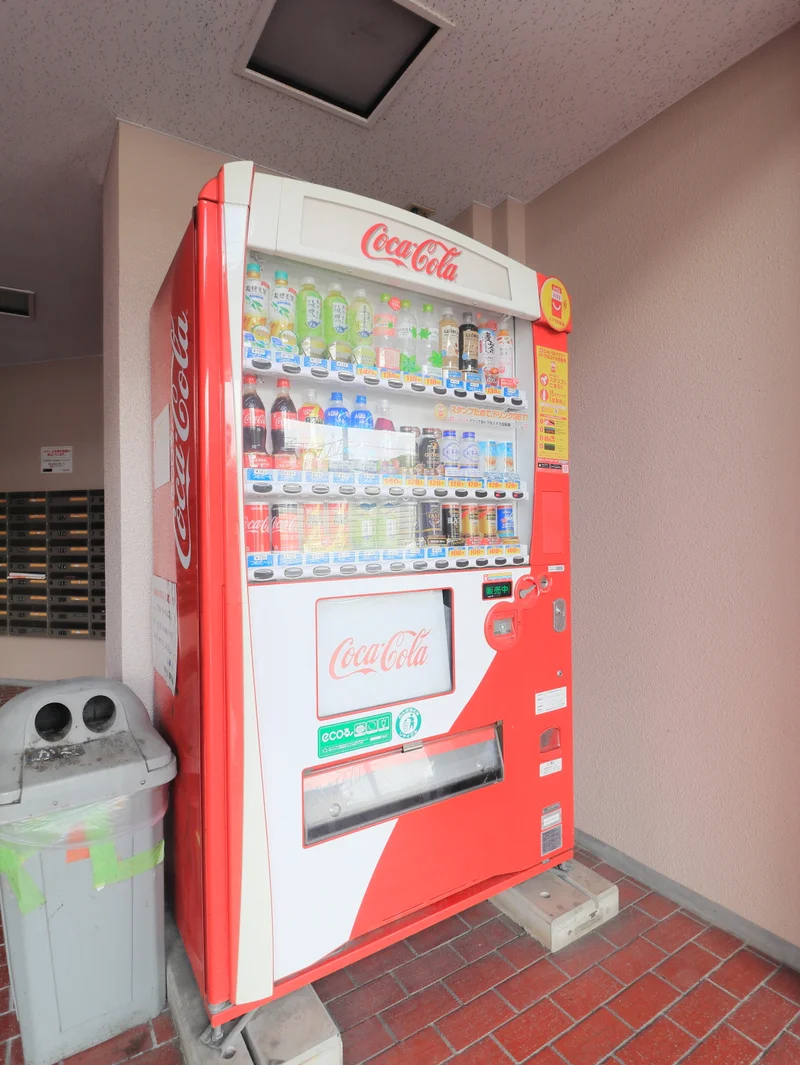敷地内自販機