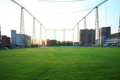 ウッディゴルフスクエアまで徒歩１４分