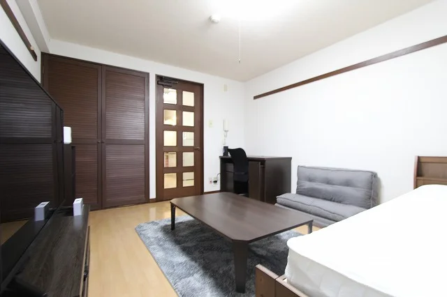 ※炊飯器・鍋フライパン・掃除機・アイロン・空気清浄機・HDD・ブルーレイレコーダーは現在設置しておりません。