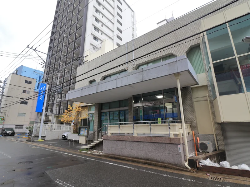 労働金庫　博多支店