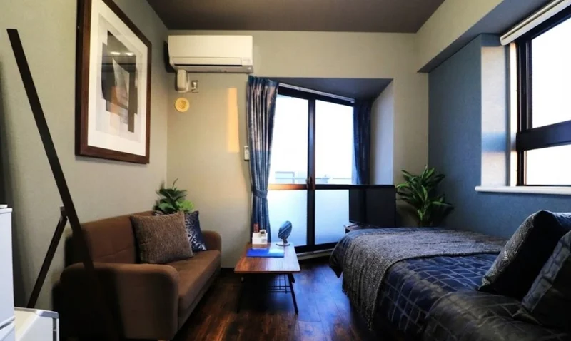 最上階角部屋で夕日が時期によっては奇麗に見えます！※額は写真用です