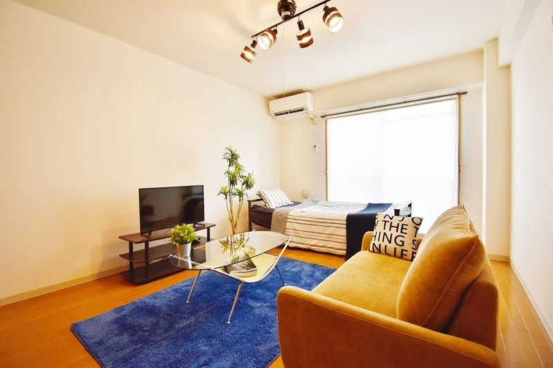 岡山城前のマンスリーマンションの室内です。家具家電付きで、その日から入居できます★