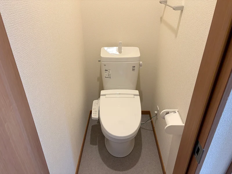 ウォシュレットつきトイレ