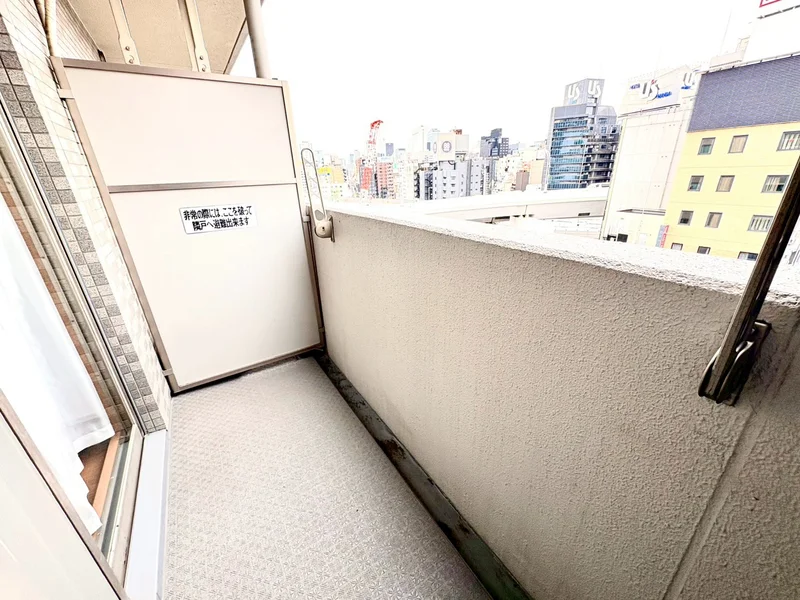 バルコニー