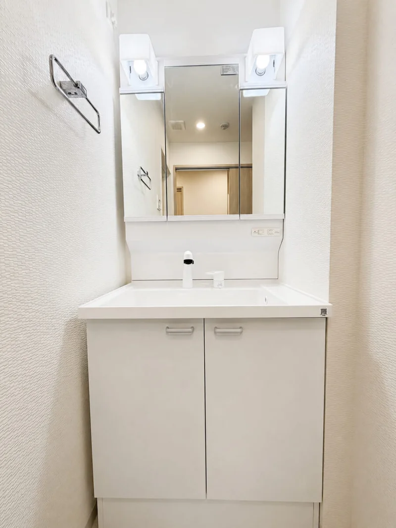 広くてゆとりのある洗面所♪