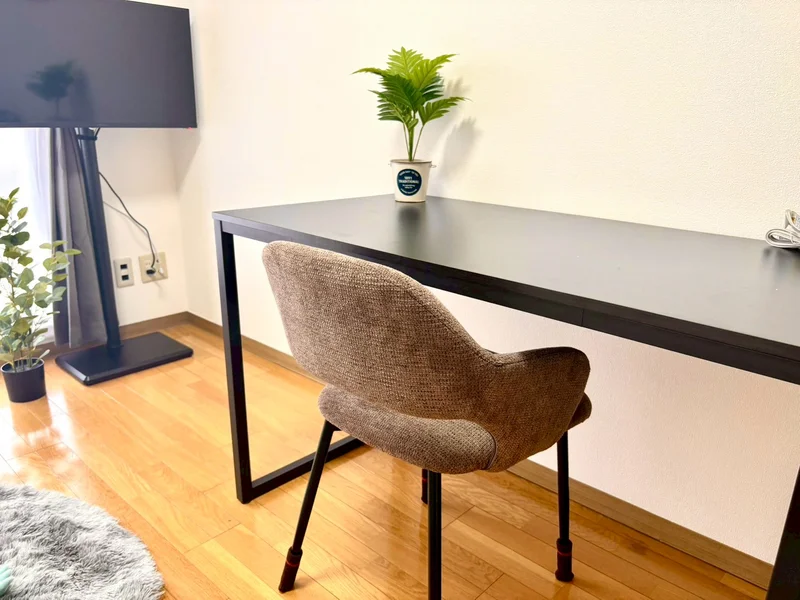 仕事スペースもご用意しております♪