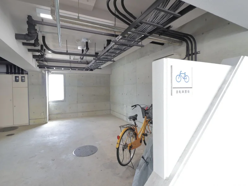 敷地内に駐輪場がございます。ご利用される場合は弊社までご連絡をお願いいたします。