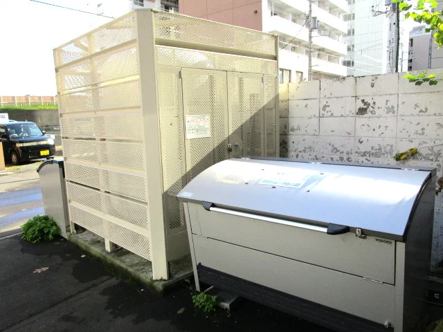 敷地内ゴミ庫
