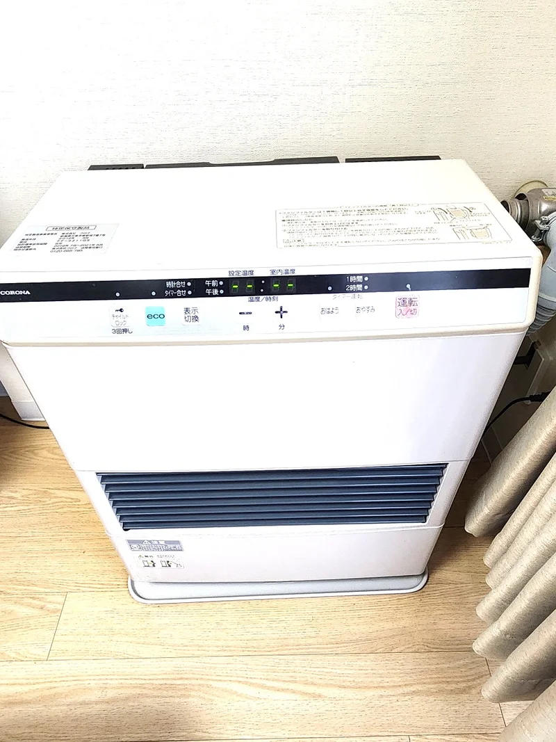 冬も暖かい灯油ストーブ