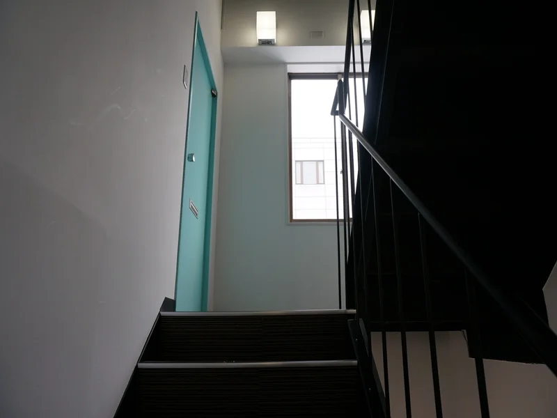 階段・お部屋入口