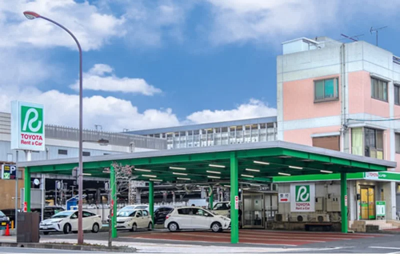 トヨタレンタリース岡山岡山駅西口店まで徒歩4分、300m。