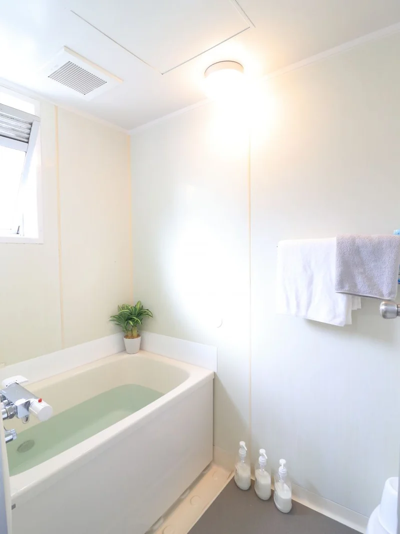 バストイレ別♪シャンプーやボディーソープをご用意させていただいてるので入居してすぐ疲れを癒していただくことができます(^^♪