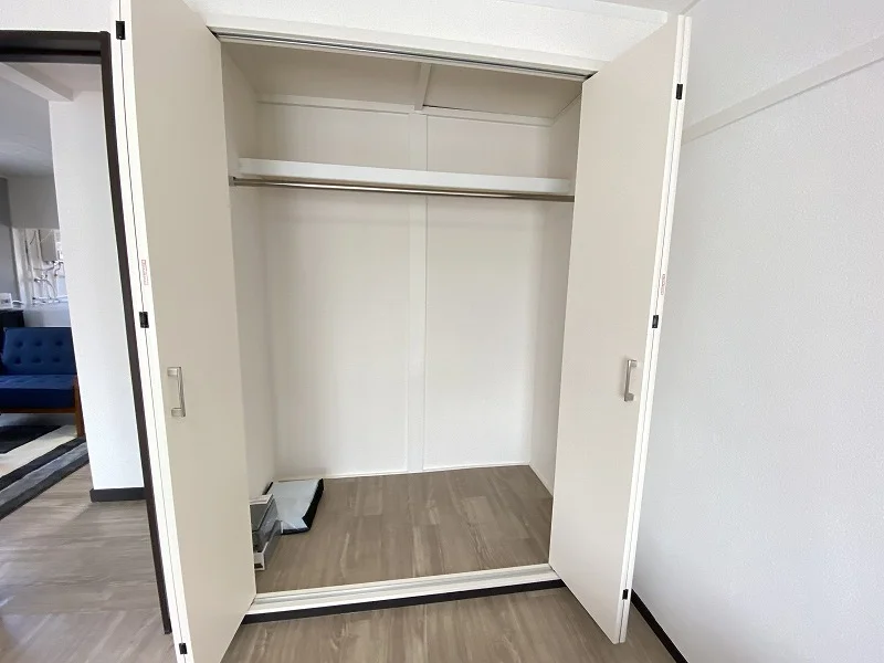 クローゼットあります