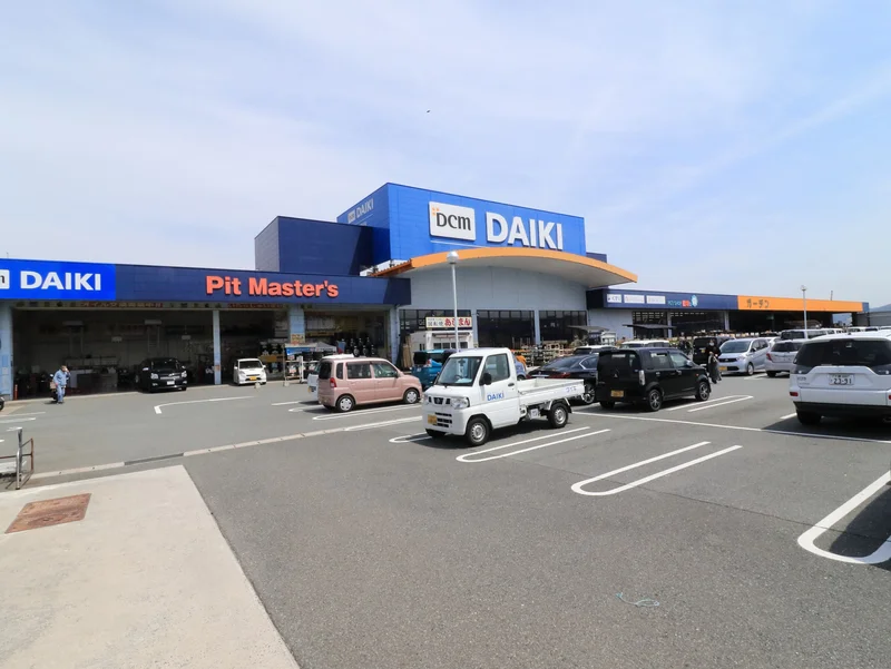 dcmDAIKI下関店　徒歩2分