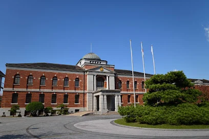 海上自衛隊 呉地方総監部まで徒歩１７分