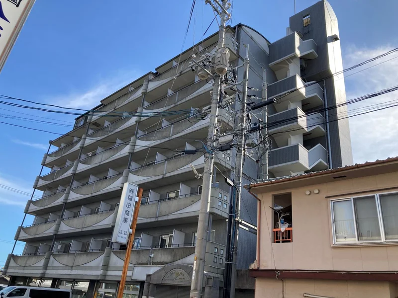 オートロック付オール電化１Kタイプのマンスリーマンション！　セキュリティ対策万全のマンションで安心！