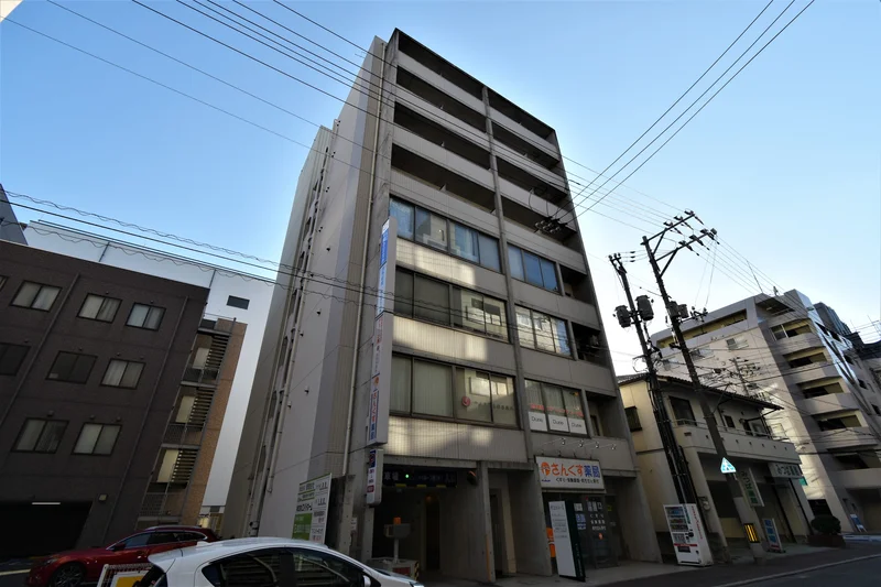 オートロック付オール電化１Kタイプのマンスリーマンション！　JR呉駅前徒歩圏内でアクセス面もよい立地です♪