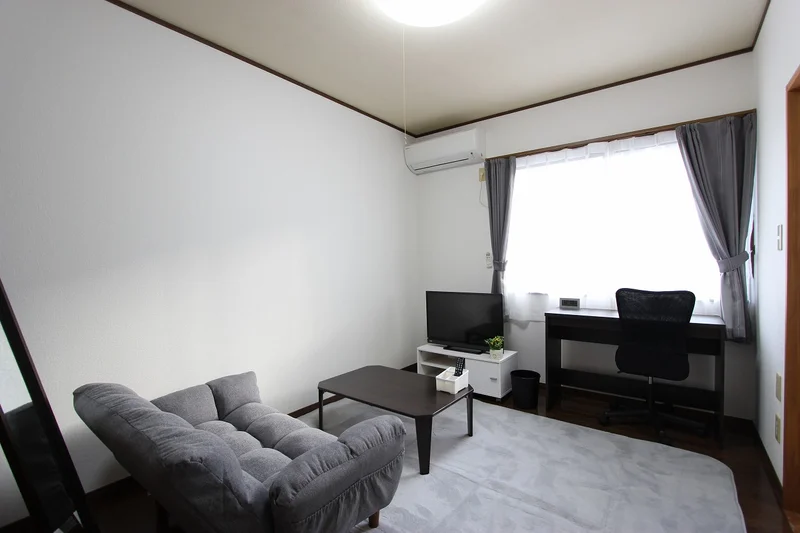 ※炊飯器・鍋フライパン・掃除機・アイロン・空気清浄機・HDD・ブルーレイレコーダーは現在設置しておりません。