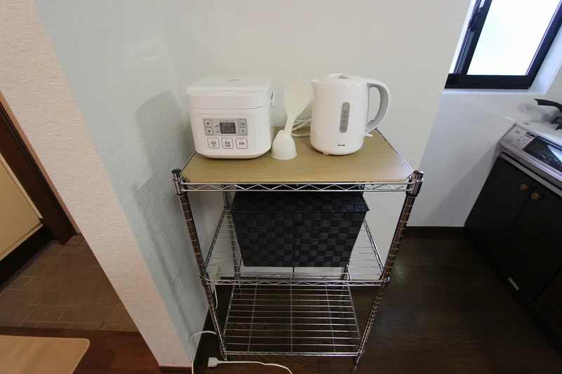 ※炊飯器・鍋フライパン・掃除機・アイロン・空気清浄機・HDD・ブルーレイレコーダーは現在設置しておりません。