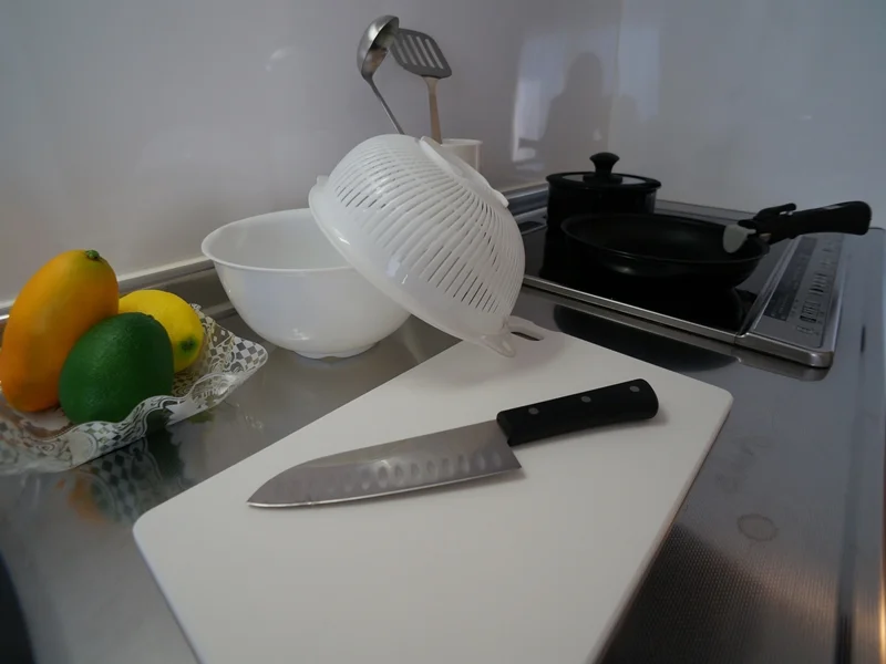 調理用品:まな板/包丁/ボウル・ザル/フライパン/鍋/お玉/フライ返し