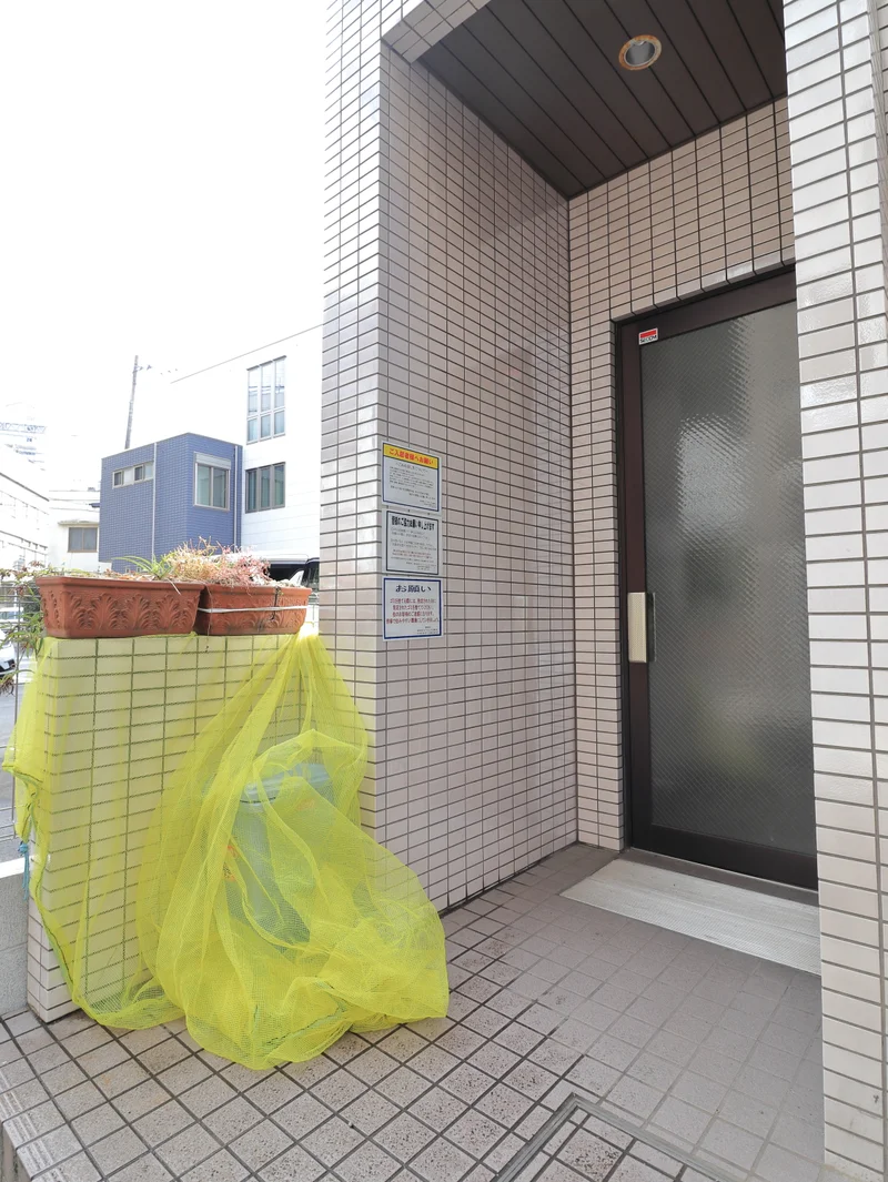 敷地内ゴミ捨て場