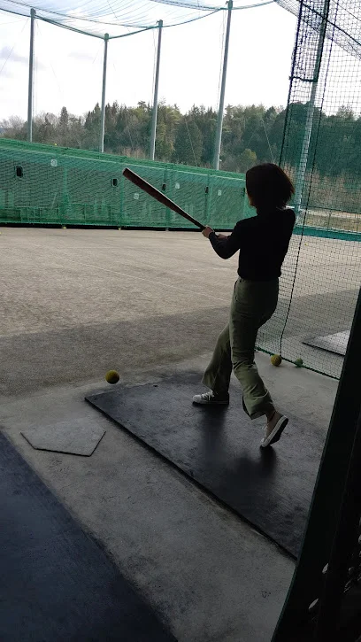 東広島バッティングセンターまで車で４分