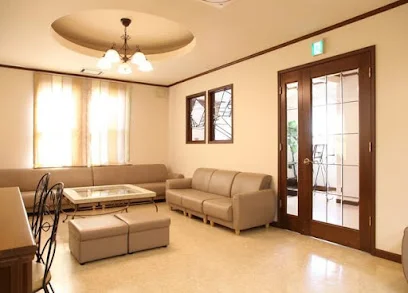 医療法人三日月会 宗近歯科医院まで徒歩８分