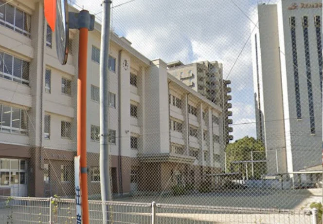 大分市立大道小学校