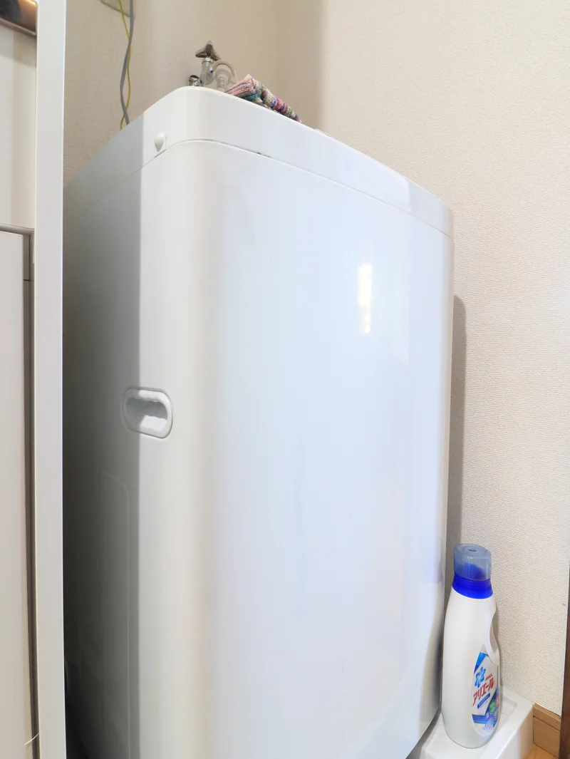 室内洗濯機　コインランドリーに行かなくても洗濯ができて毎日清潔にお過ごしいただけます。