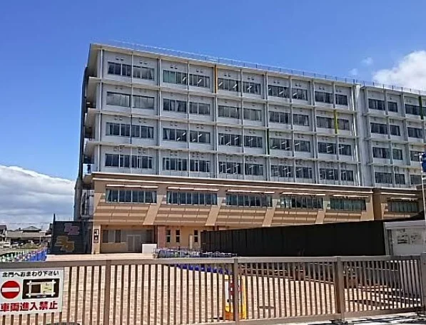 大分市立碩田学園まで徒歩7分
