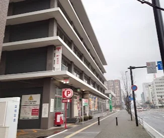大分中央郵便局まで車8分