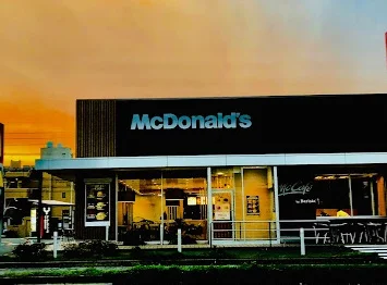 マクドナルド 大分中島中央店まで徒歩11分