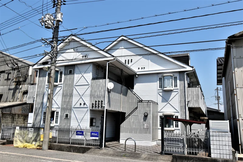 大竹駅から徒歩圏内にあるインターネット無料！　駐輪場使用可能な物件！